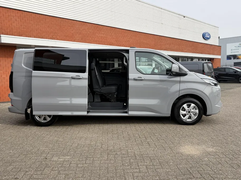 Ford Transit Custom 2.5 PHEV 233PK L2H1 Dubbele Cabine Custom MY2026.50
