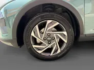 Hyundai Bayon 1.0 T-GDI Comfort | Navigatie | Achteruitrijcamera | Parkeersensoren achter | Airco | Cruise Control | DEALER AUTO