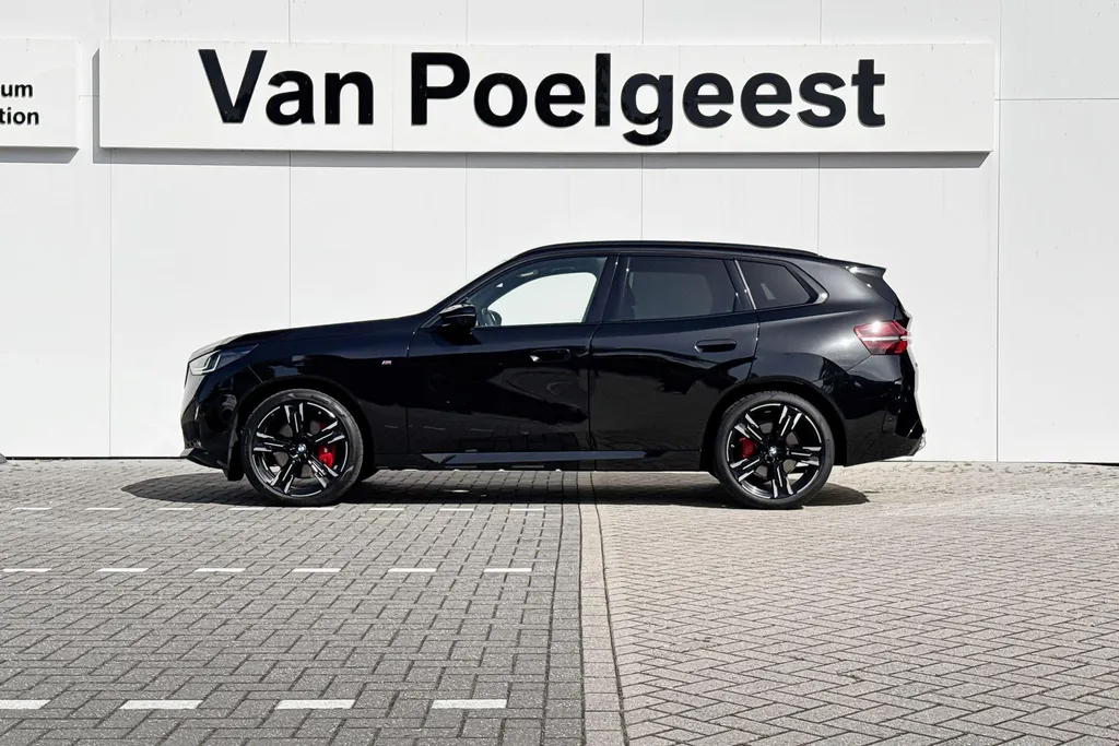 BMW X3 M50