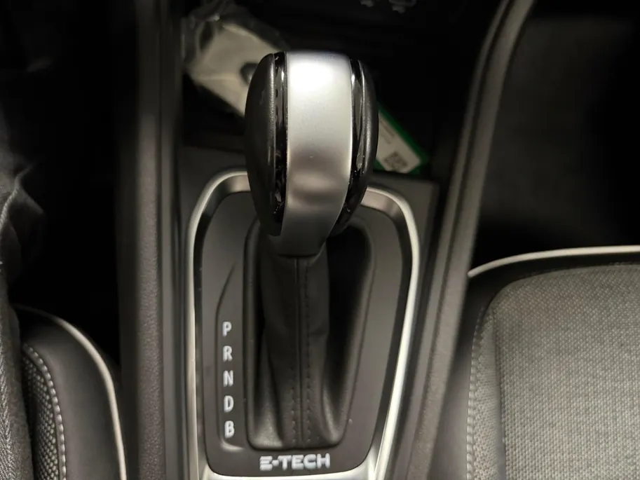 Renault Captur 1.6 E-Tech Hybrid 145 Intens AUTOMAAT AIRCO CAMERA PARKEERSENSOREN CRUISE CONTROLE APPLE CARPLAY ANDROID AUTO HOGE INSTAP ZEER MOOIE AUTO DEALER ONDERHOUDEN