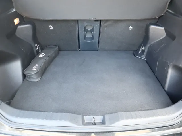Toyota Yaris Cross 1.5 Hybrid Explore | Stoelverwarming | Parkeersensoren