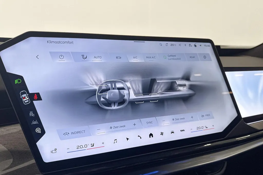 BMW i7 xDrive60 118.1 kWh