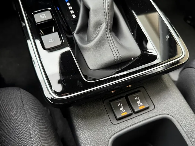 Toyota Corolla Cross Hybrid 140 Dynamic | Elek achterklep | Stoel/stuur verwarming