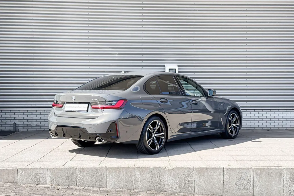 BMW 3 Serie Sedan 318i