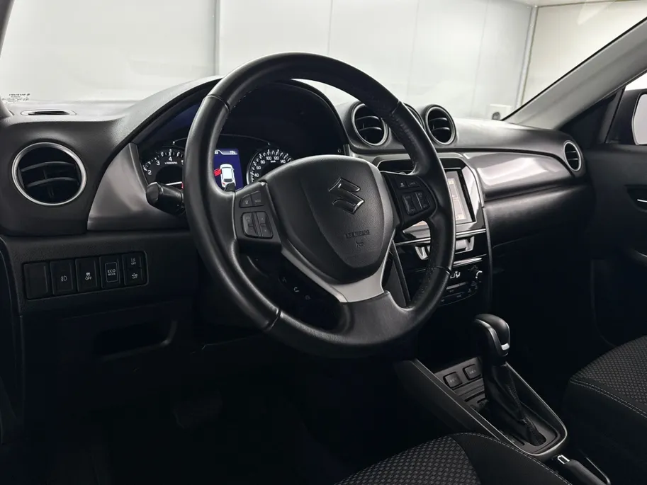 Suzuki Vitara 1.5 Select Hybrid Automaat | Navigatie | Adaptieve Cruise Control | Parkeercamera