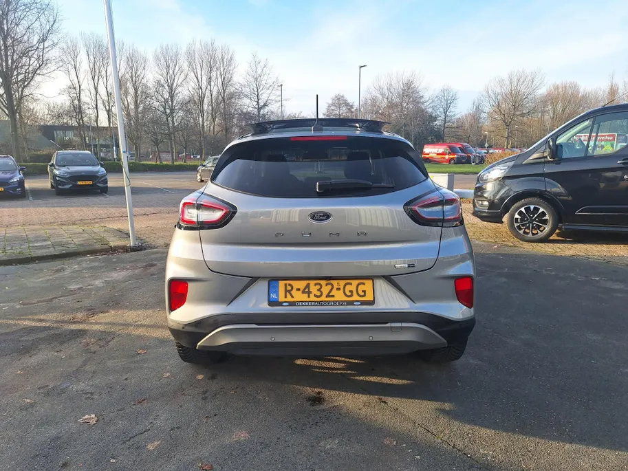 Ford Puma 1.0 EcoBoost Hybrid 125 pk Titanium Navigatie Apple Carplay/Android Auto - Achteruitrijcamera - Panoramadak - 17inch LM velgen