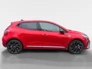 Renault Clio 1.6 E-Tech Full Hybrid 145 esprit Alpine AUTOMAAT NAVI AIRCO CAMERA CRUISE CONTROLE 9.3 INCH APPLE CARPLAY ANDROID AUTO SPORTSTOELEN ZEER DIKKE AUTO