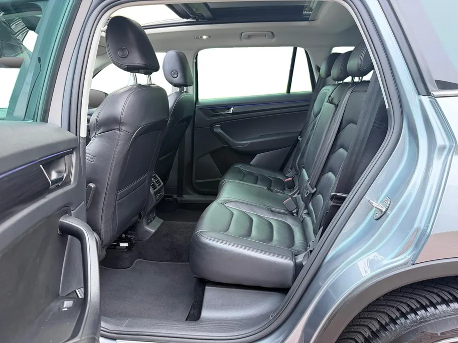 Škoda Kodiaq 1.5 TSI Business Edition DEALER ONDERHOUDEN | PANORAMADAK | TREKHAAK | ELEKTRISCHE ACHTERKLEP | AUTOMAAT | 12 MAANDEN BOVAG GARANTIE