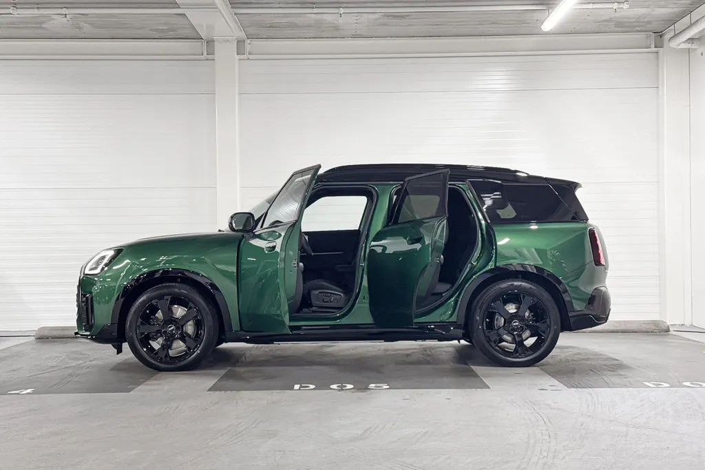 MINI Countryman Electric E John Cooper Works
