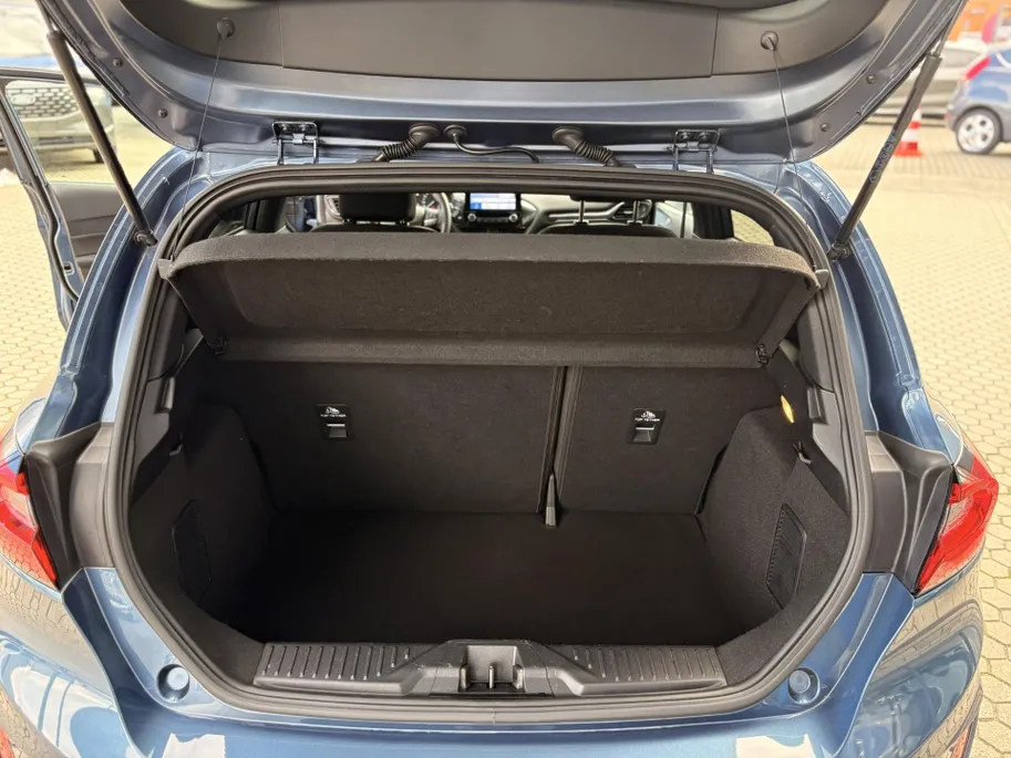 Ford Fiesta 1.0 EcoBoost Hybrid ST-Line Winter Pack I Apple Carplay/Android Auto I Lichtmetalen Velgen I LED Verlichting I