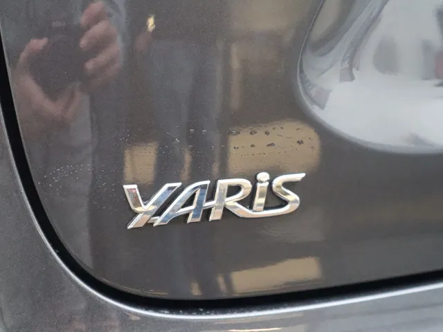 Toyota Yaris Cross 1.5 Hybrid Dynamic Trekhaak | Stoel en stuurverwarming | Parkeersensoren
