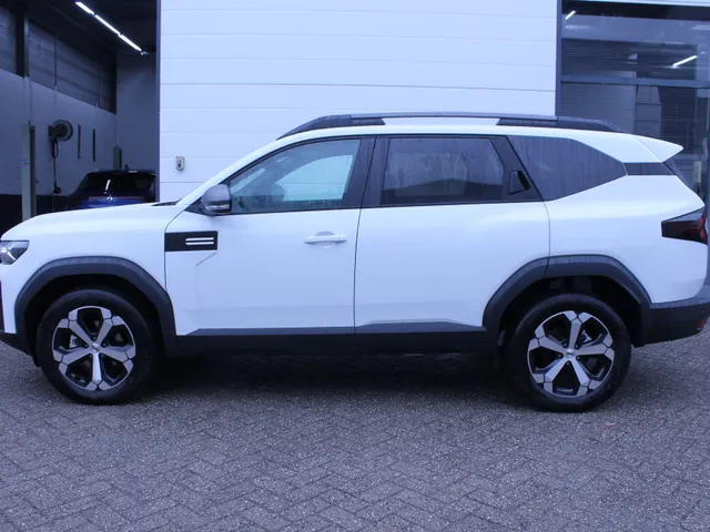 Dacia Bigster Hybrid 155 PK Limited Edition | Winter Pack | Around Viewmonitor | Apple CarPlay & Android Auto | DEMO VRAAG NAAR DE BESCHIKBAARHEID