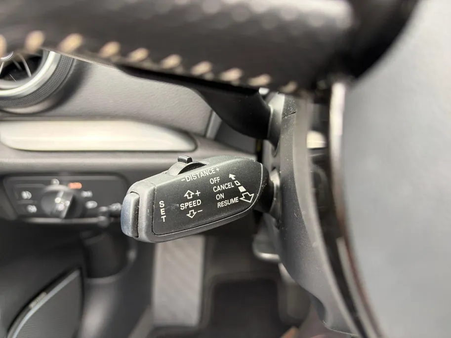 Audi A3 Cabriolet 1.4 TFSI CoD Sport Pro Line S *Automaat*Navigatie*Parkeersensoren*Climate Control*Cruise Control*Stoel/nekverwarming*All Season Banden*LM. Velgen*Zeer nette auto!