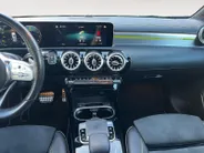 Mercedes-Benz A-Klasse 250 Premium Plus | AMG Pakket | Panoramadak | Achteruitrijcamera | Stoelverwarming | 12 maanden garantie! |