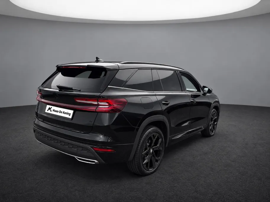 Škoda Kodiaq 1.5 TSI PHEV Sportline Business | Comfort Pakket | 20 inch velgen Rila, zwart | Parkeer Pakket | Trekhaak wegklapbaar | panoramisch schuif-/kanteldak |