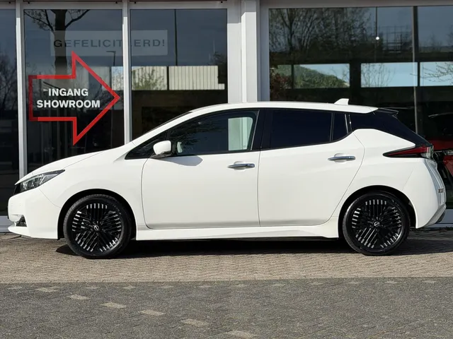 Nissan Leaf Electric 39kWh Tekna | Leder | Navigatie | Apple CarPlay | Android Auto | App Connect | Keyless