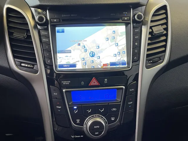 Hyundai i30 1.6 GDI i-Magine Uniek weinig kilometers