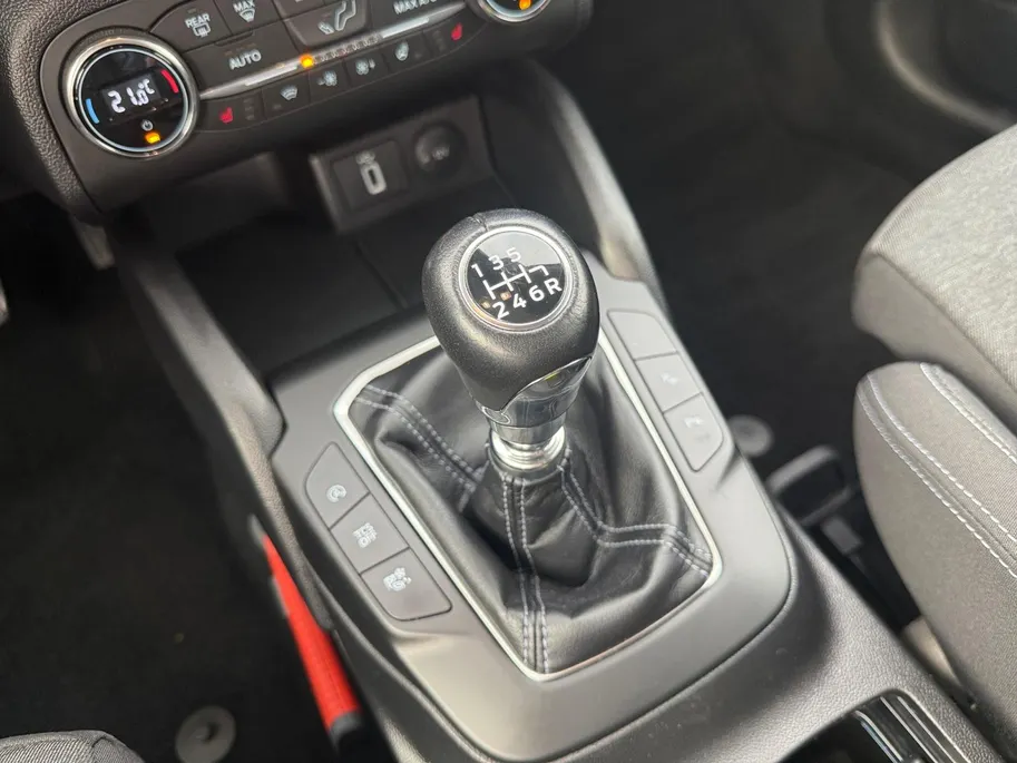 Ford Focus Wagon 1.0 EcoBoost Active Business | Trekhaak | Winter pack | Achteruitrijcamera | Cruise Control | 12 maanden garantie! |