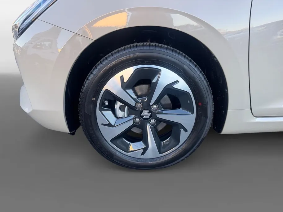Suzuki Swift 1.2 Style | Meerdere kleuren leverbaar* | Navigatie | Adaptieve cruise control | Dodehoek detectie | Nieuw te bestellen