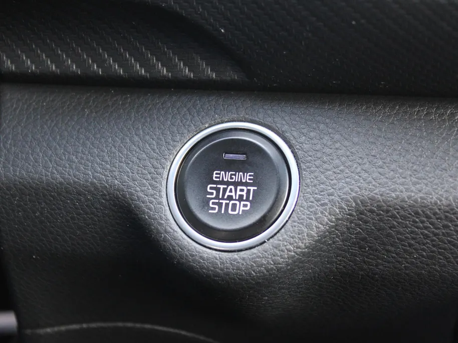 Kia Stonic 1.0 T-GDi MHEV GT-Line | Trekhaak | Stuur-/stoelverwarming | Camera | Clima | Cruise | 17" LM | Navi | Apple Carplay/Android Auto |