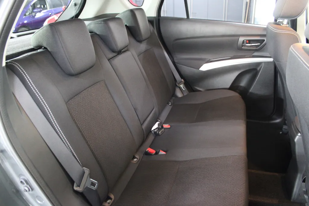 Suzuki S-Cross 1.4 Boosterjet Select Smart Hybrid / Trekhaak afneembaar / Navi. / Camera / Keyless /