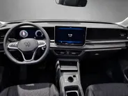 Volkswagen Tayron Life Edition 1.5 eHybrid 204 pk 6 versn. DSG · Comfort pakket · Trekhaak inklapbaar, met elektrische ontgrendeling, incl. aanhangermanoeuvreerhulp Trailer Assist · Voorraad OUTLE · Prijs is inclusief inruilpremie · MEGA SALE