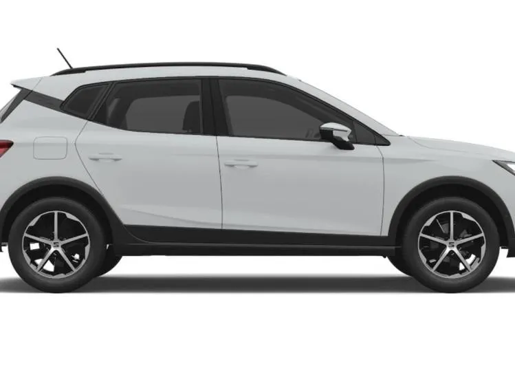 SEAT Arona Style 1.0 EcoTSI 70 kW / 95 PK SUV 5 versn. hand. | 'Design Machined' 16 inch | Safe & Driving Pack M | Privatelease 399,- Per maand!