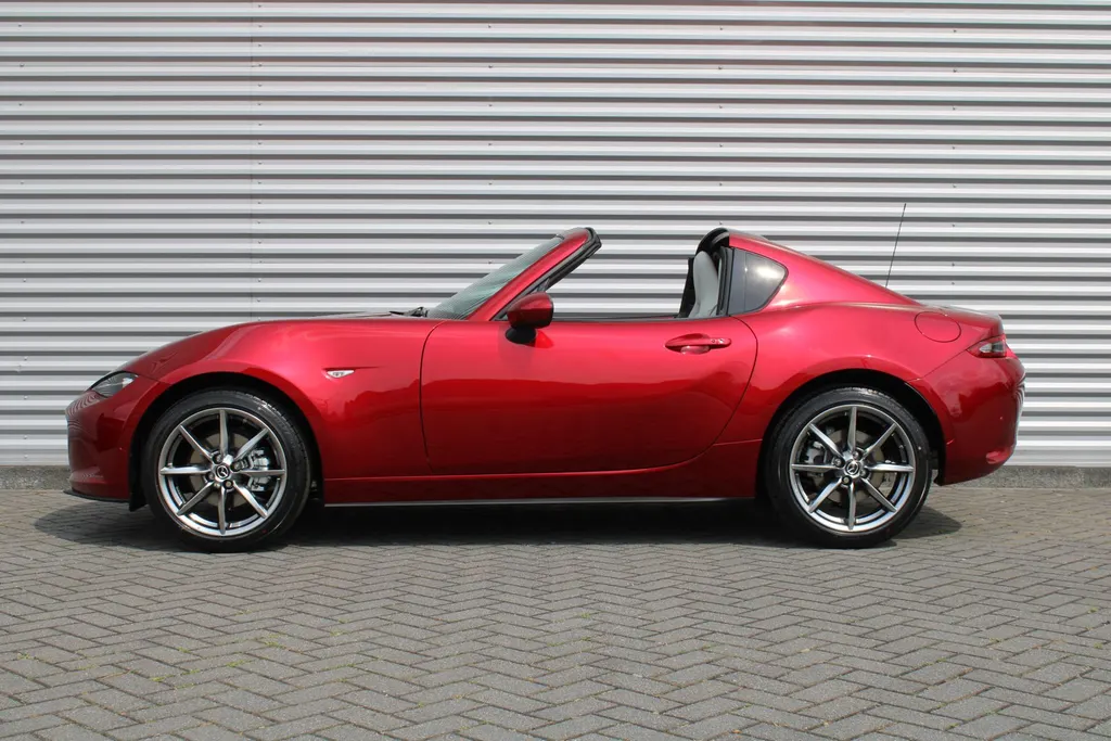 Mazda MX-5 2.0 SkyActiv-G 6AT 184PK Kizuna | Automaat | Leder | CAmera | Bose Audio | Nu met extreem hoge korting! |