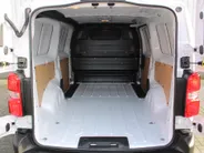 Toyota ProAce Long Worker 2.0 D-4D Challenger | Carplay | PDC | Airco | Cruise | Schuifdeur rechts |