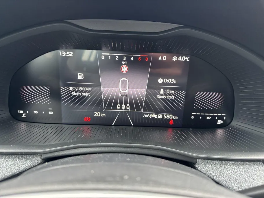 Škoda Kamiq Selection 1.0 TSI 85 kW / 115 PK SUV 6 versn. Hand | Privatelease €389,- | €1000,- INRUILPREMIE | UIT VOORRAAD LEVERBAAR!!
