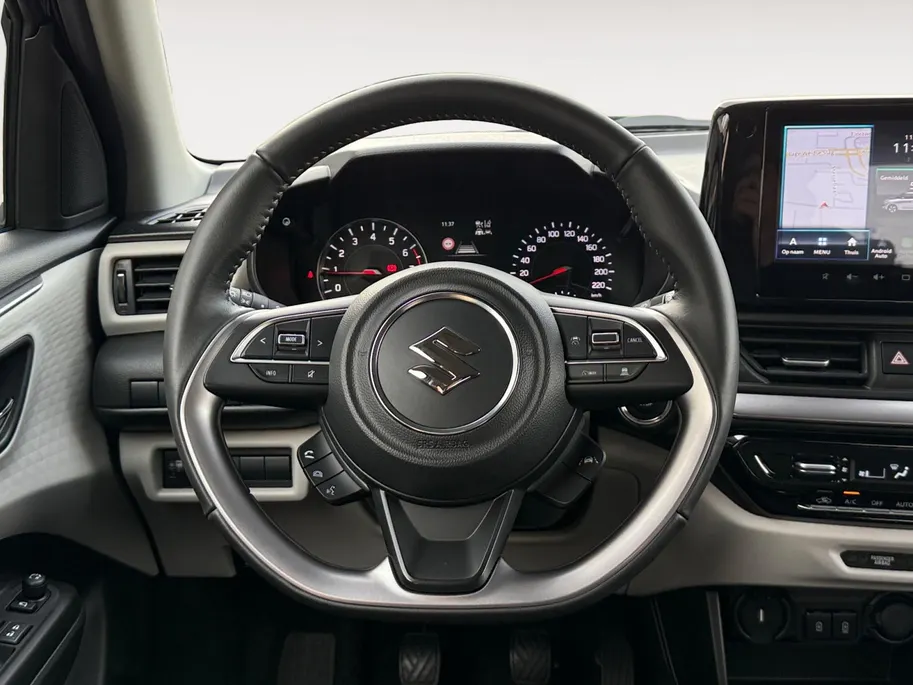 Suzuki Swift 1.2 Style Smart Hybrid automaat | Navigatie | Hoge instap | Stoelverwarming | Cruise control