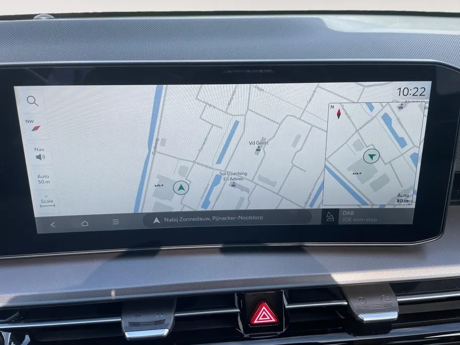 Kia Niro 1.6 GDi Hybrid DynamicPlusLine | Navigatie | Climate control | Elektrische bestuurders stoel | Schuif/kantel dak | Elektrische achterklep | DEMO
