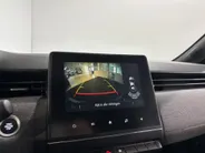 Renault Clio 90PK TCe GPF Techno | Navi | Camera | Parkeersensoren | Digital Cockpit | Apple CarPlay/Android Auto | Armsteun | Licht & Regen Sensor | Climate Control |