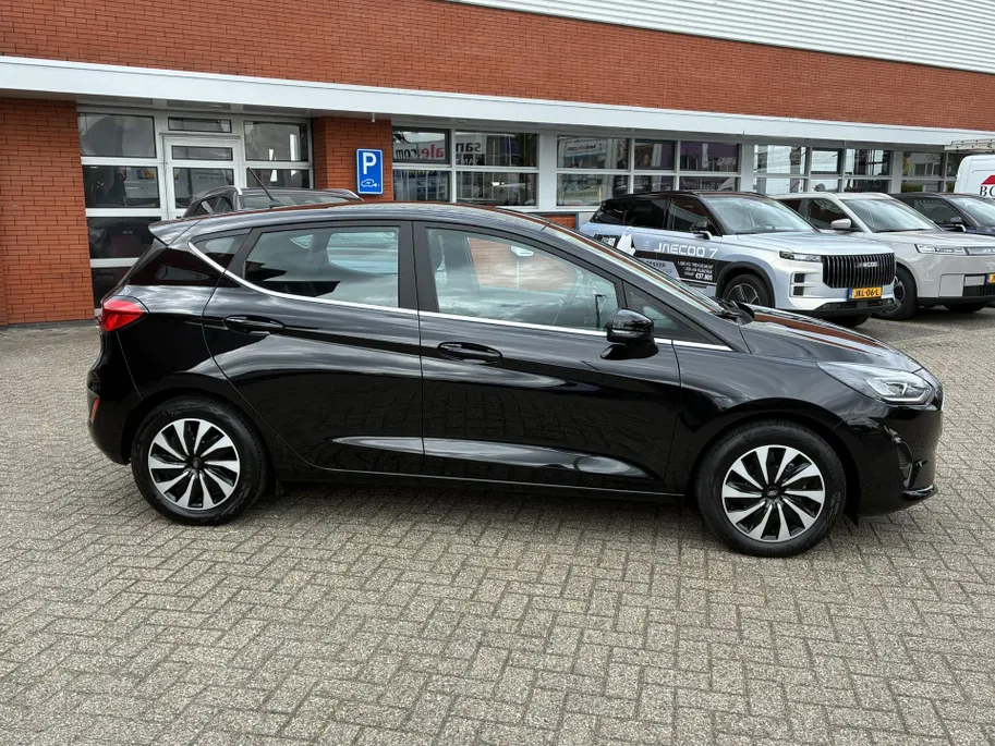 Ford Fiesta 1.0 EcoBoost Hybrid Titanium WINTERPAKKET.