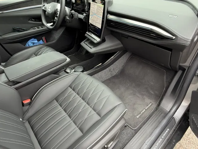 Mitsubishi Eclipse Cross Instyle 87 kWh