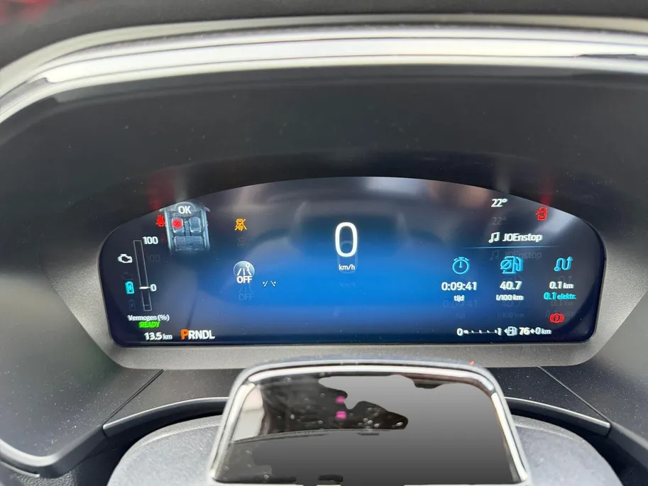 Ford Kuga 2.5 PHEV ST-Line | Uit Voorraad Leverbaar | Tijdelijk met 8 jaar Garantie! | €4.000,- Ready Set Ford Bonus | Trekhaak | 2100kg Trekgewicht | Adapt. Cruise Control | BLISS | 360 Graden Camera | Winter Pakket | Apple Carplay & Android Auto