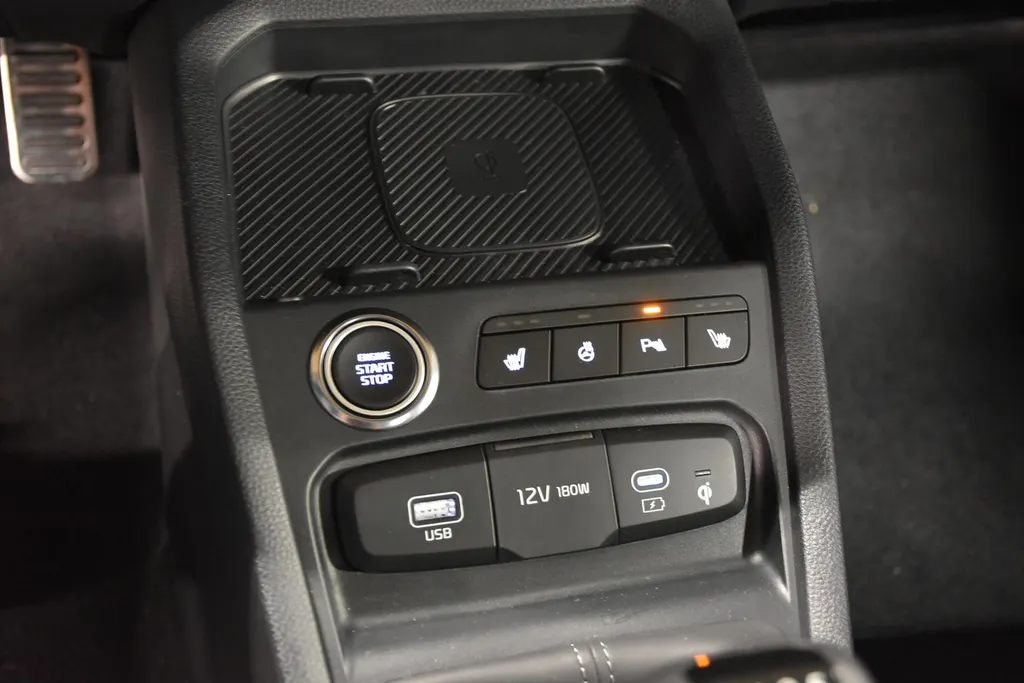 Kia Stonic 1.0 T-GDi MHEV 115pk GT-Line NIEUW- SNEL LEVERBAAR!