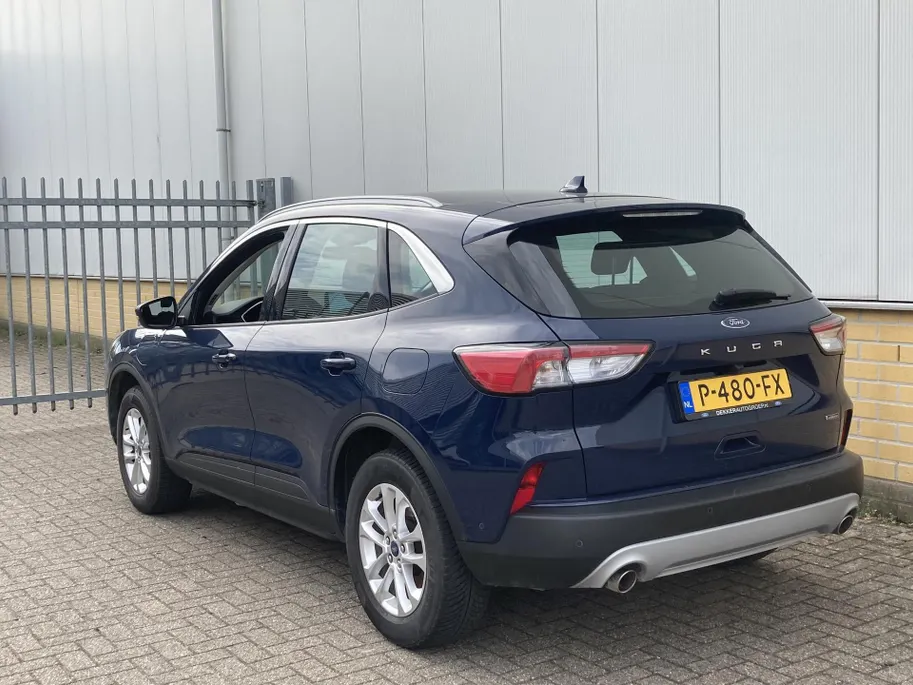 Ford Kuga 2.5 PHEV 225 pk Titanium Navigatie - Bliss Elektrische achterklep - Winter Pack- Elektrisch inklapbare trekhaak