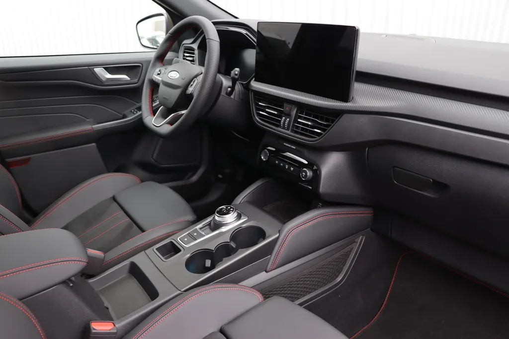 Ford Kuga 2.5 PHEV ST-Line X | Nieuw te bestellen | tot €4.000,- korting | 2100kg trekgewicht | 0,99% rente Ford Options!