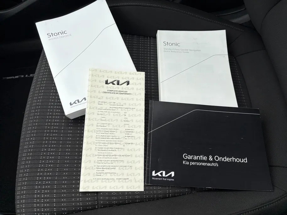 Kia Stonic 1.0 T-GDi MHEV DynamicPlusLine | *1e EIGENAAR | *LAGE KM- STAND | APPLE CARPLAY/ ANDROID AUTO | CAMERA | NAVI | KEYLESS | CLIMA | DEALER ONDERH. | ORIGINEEL NL  |