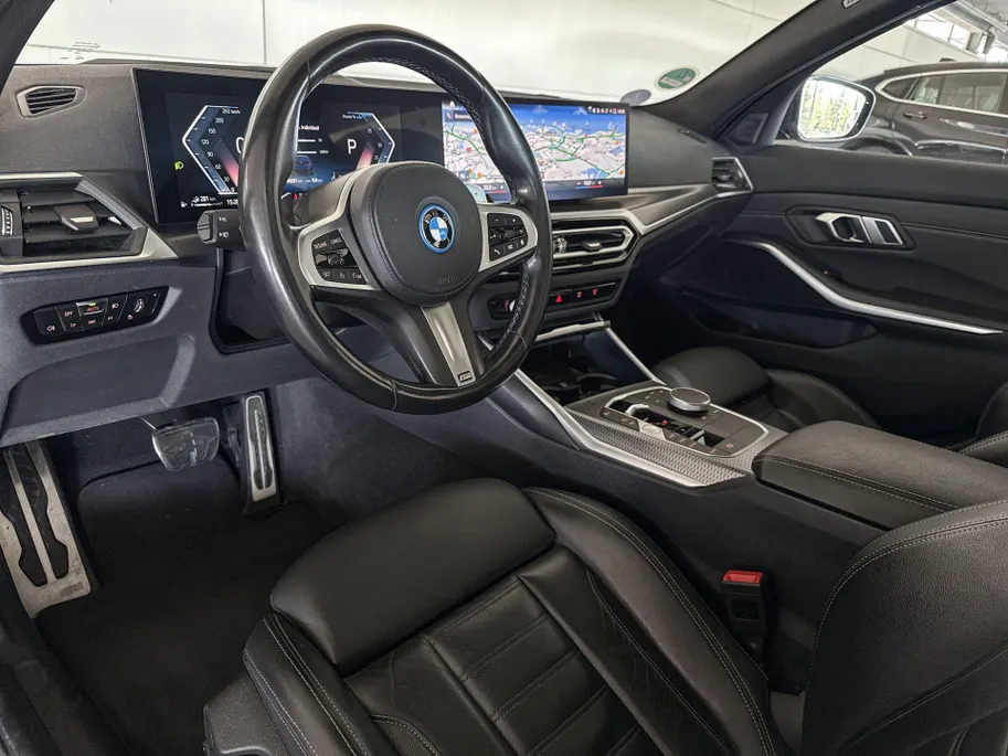 BMW 3 Serie Touring 330e xDrive