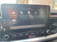 Kia Stonic 1.0T DynamicLine | Camera | Climate control | Apple Carplay / Android Auto | Cruise control | Parkeersensoren achter | Lichtmetalen velgen 16inch |