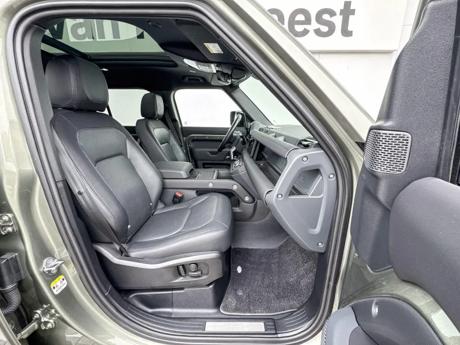 Land Rover Defender 110 2.0 P400e 110 X-Dynamic HSE
