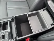Kia Sorento 1.6 T-GDI Plug-in Hybrid 4WD Edition 7p. | Dealer onderhouden | Trekhaak | Apple Carplay / Android Auto | Navigatiesysteem | Elektrisch Schuif / Kanteldak | Head-up Display |  Elektrisch Verstelbare Voorstoelen | Bestuurdersstoel Met geheugen | Stoelverwa