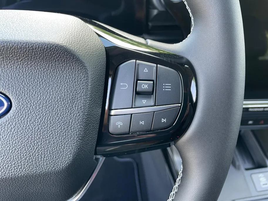 Ford Puma 1.0 EcoBoost Hybrid Titanium | 0,99 % Rente | 5.000 ,- KORTING | Winter Pack | Achteruitrijcamera | Apple Carplay & Android Auto |