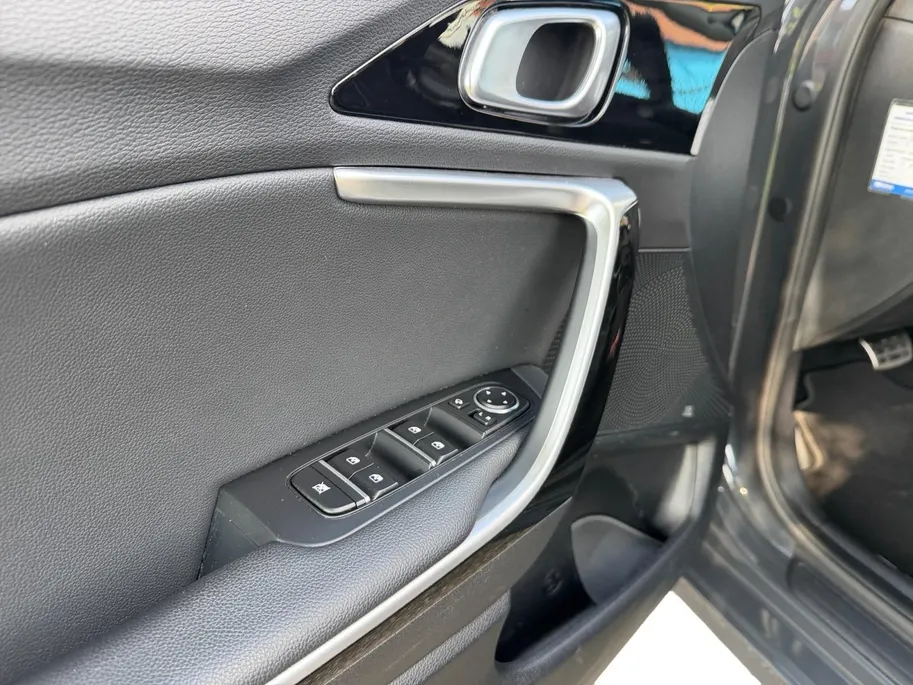 Kia Ceed Sportswagon 1.0 T-GDi MHEV Launch Edition |Automaat| Schuif/Kantel Dak | Elekt. Achterklep | Adaptieve Cruise Control | Stoel/Stuurverwarming |