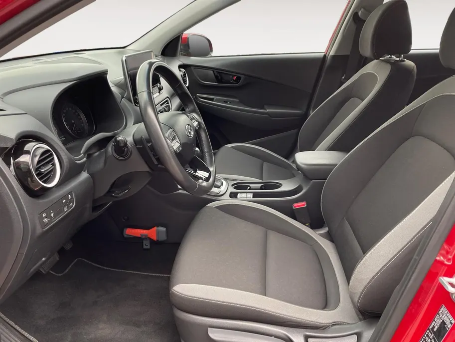 Hyundai Kona 1.6 GDI HEV Comfort Smart | Navigatie | Adaptive cruise control | Climate control | Apple Carplay & Android Auto |