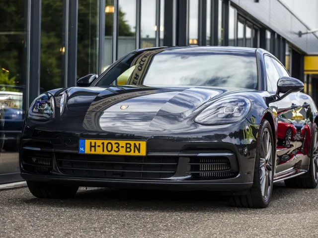 Porsche Panamera Sport Turismo Sport Chrono 2.9 4 E-Hybrid