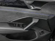 Volkswagen Tayron 1.5 272pk DSG eHybrid R-Line Edition · Panoramadak · 360 Camera · Wegklapbare Trekhaak · Black Style · 20'' Inch · Garantie t/m 17-11-2029 of 100.000km