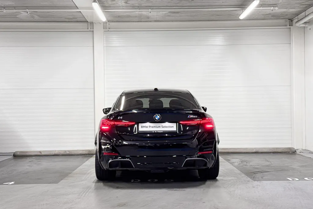 BMW i4 M60